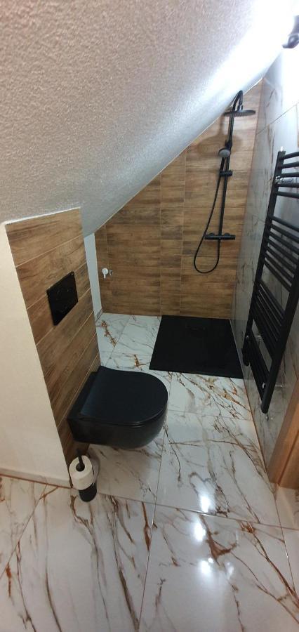 Apartmany Scarlett Mýto pod Ďumbierom Extérieur photo
